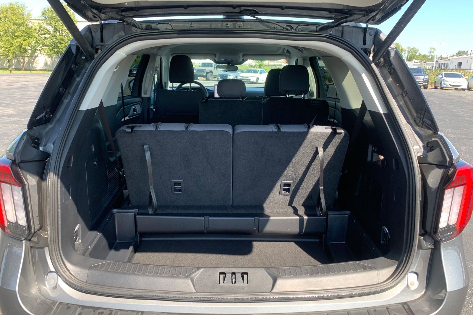 Used 2025 Gray Ford Active image 20