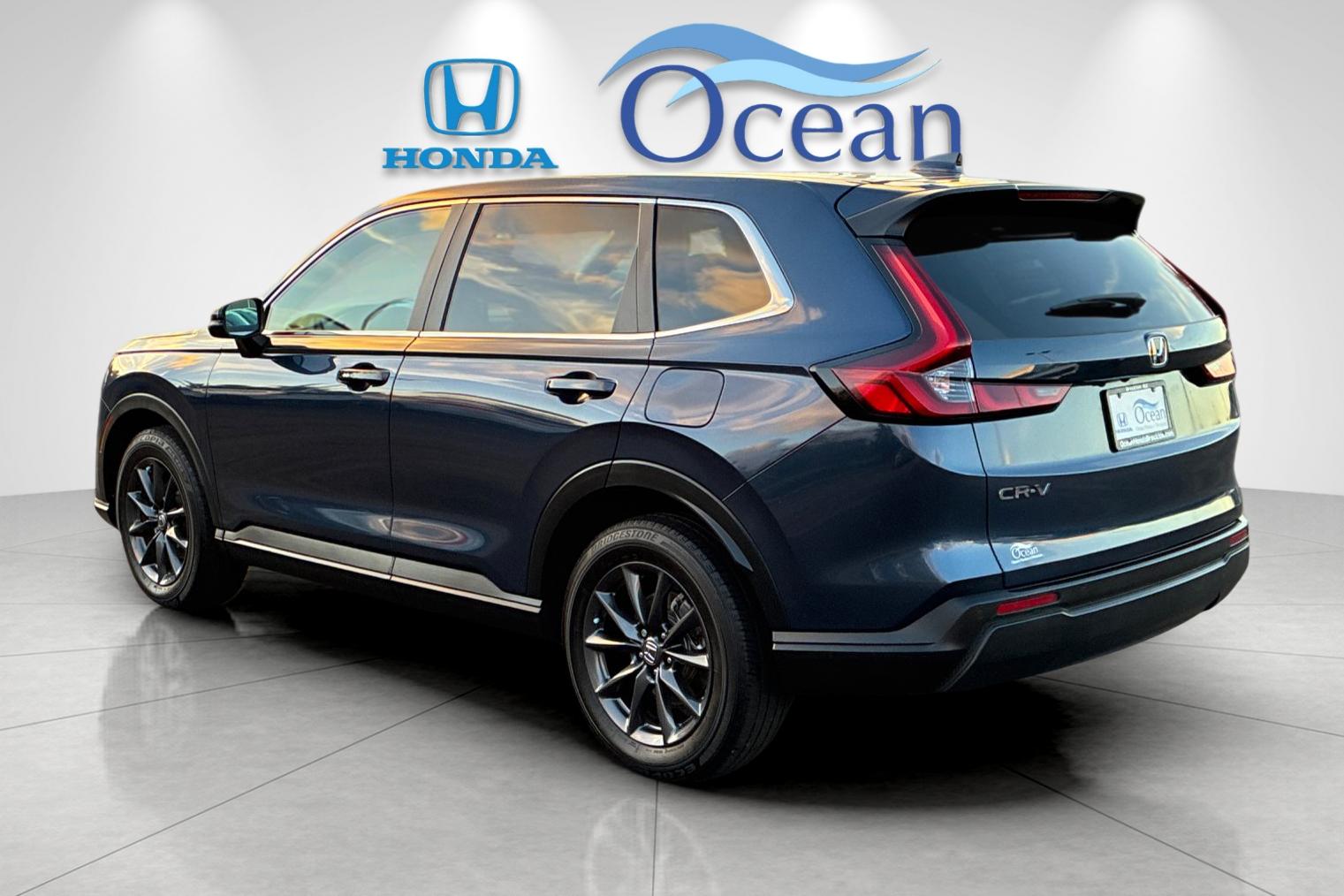 Used 2026 Canyon River Blue Metallic Honda EX-L image 5