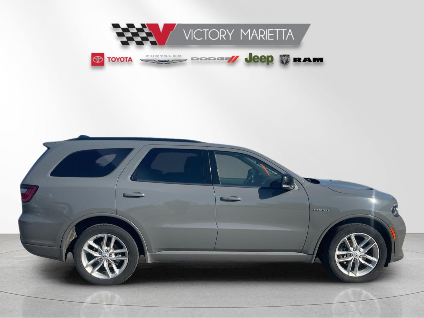Used 2025  Dodge R/T image 6