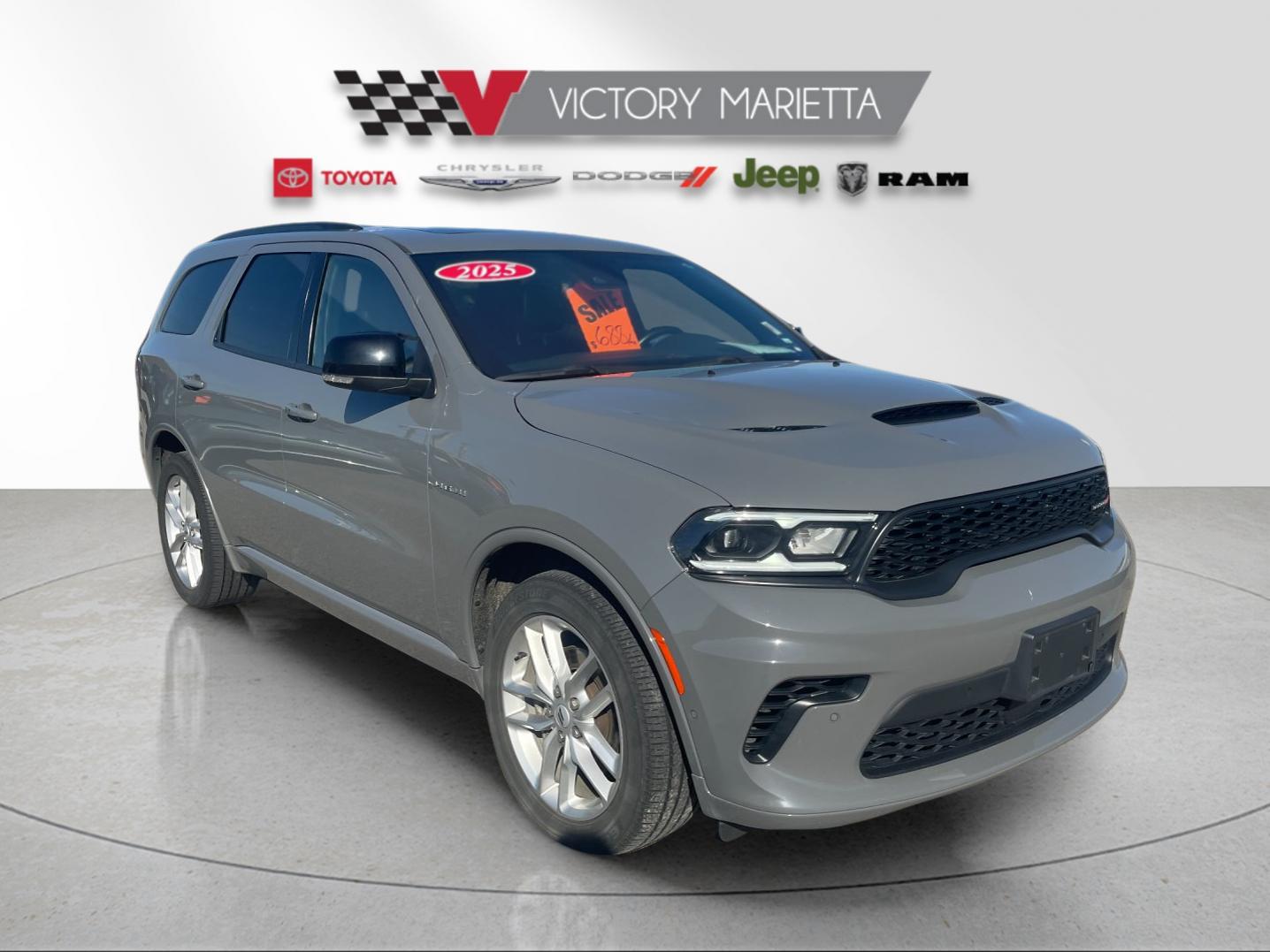 Used 2025  Dodge R/T image 7