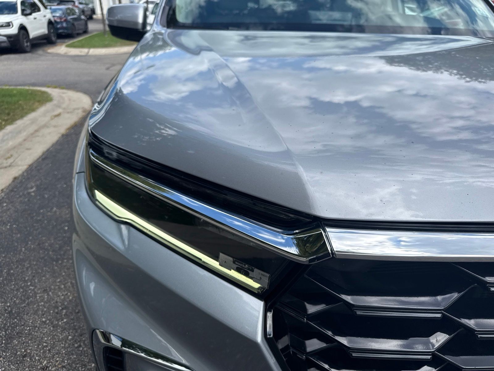 Certified Used 2023 Lunar Silver Metallic Honda AWD TRG image 3