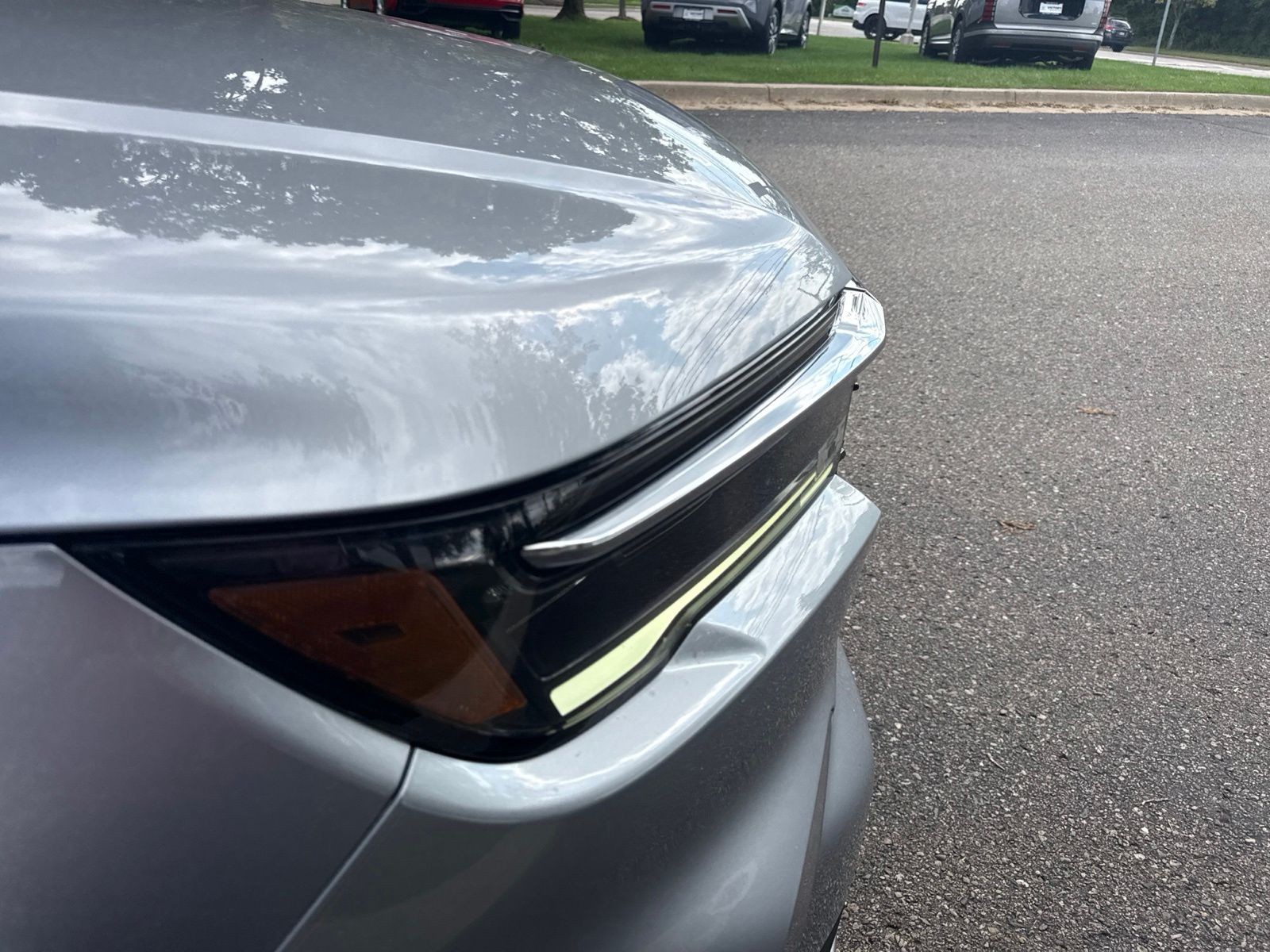 Certified Used 2023 Lunar Silver Metallic Honda AWD TRG image 4