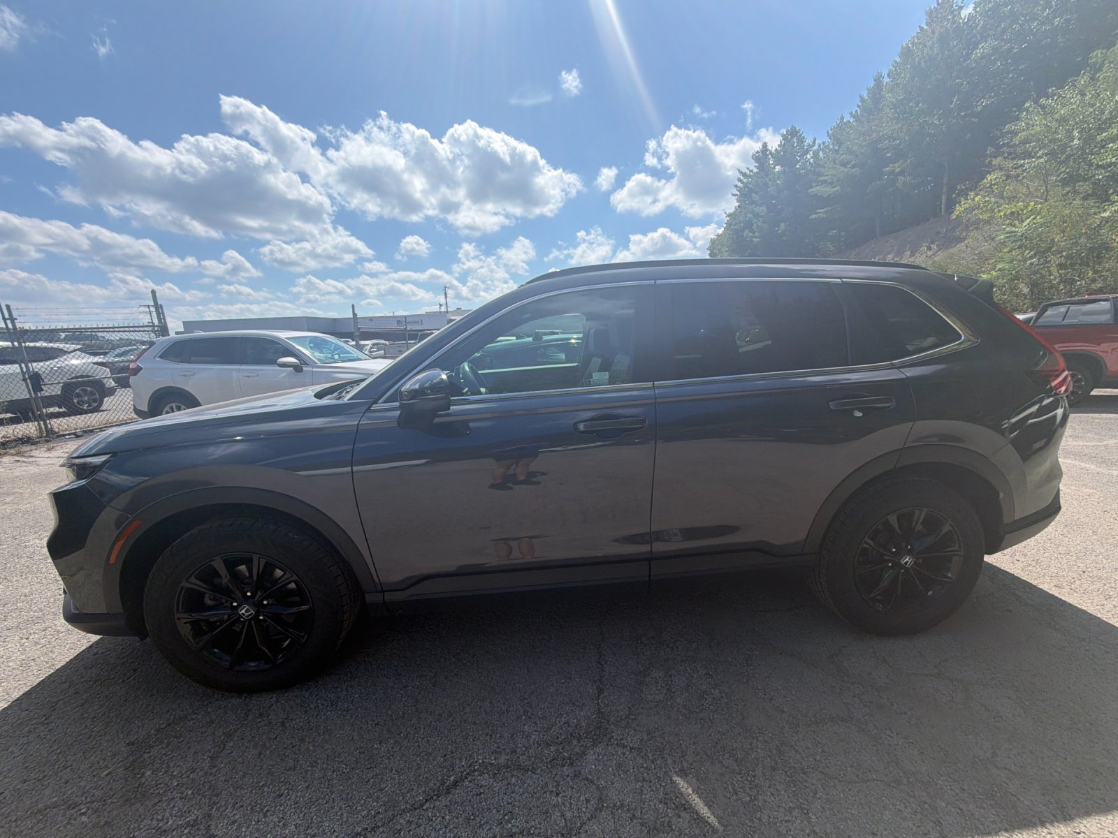 Used 2024  Honda Sport-L image 2