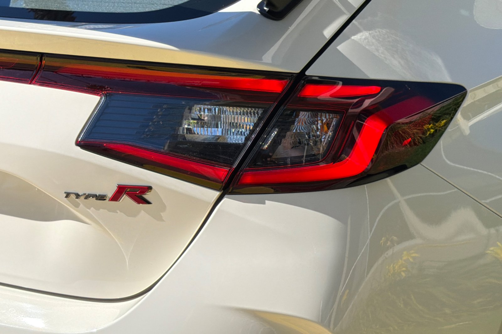 Certified Used 2025 Championship White Honda  image 27