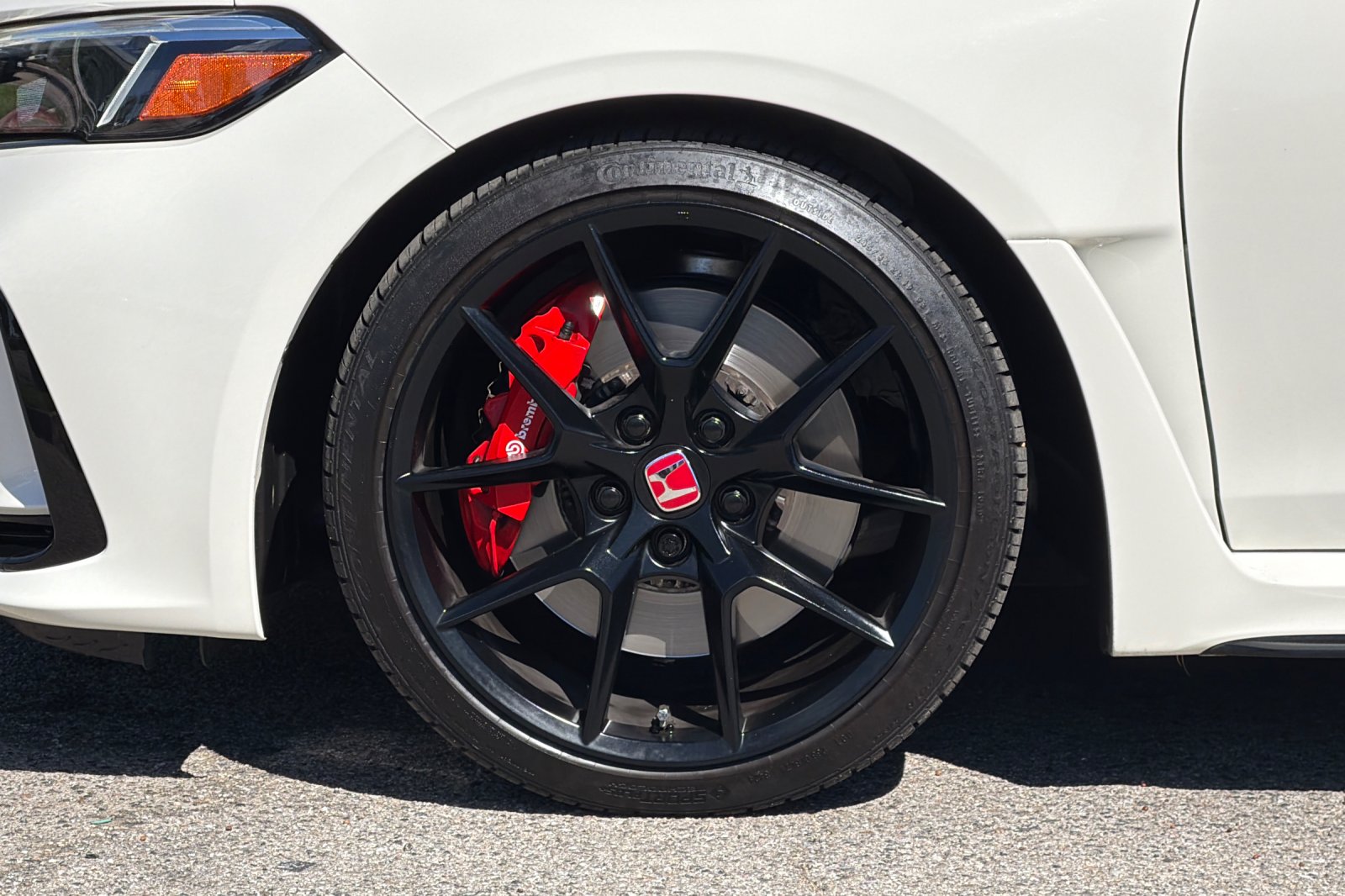 Certified Used 2025 Championship White Honda  image 26