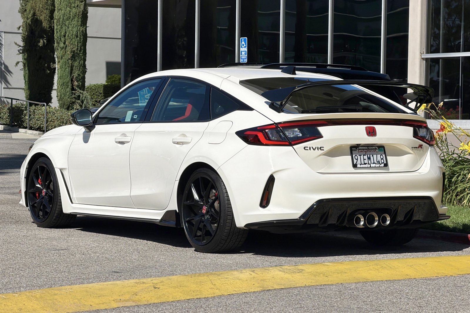 Certified Used 2025 Championship White Honda  image 6