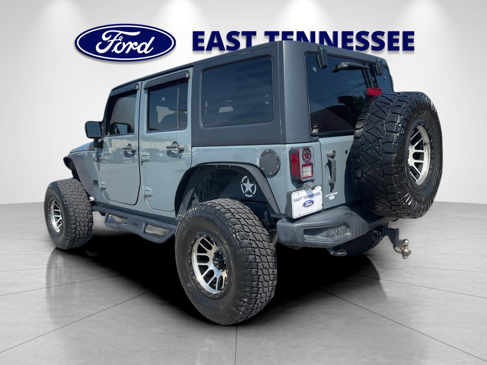 Used 2014 Gray Jeep Unlimited Rubicon image 5