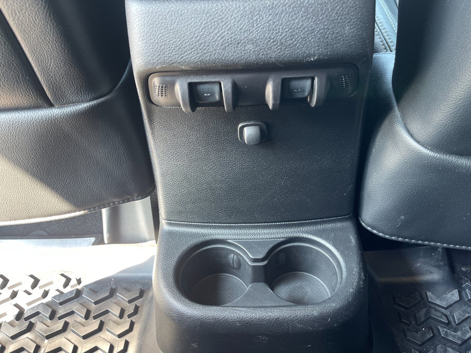 Used 2014 Gray Jeep Unlimited Rubicon image 15