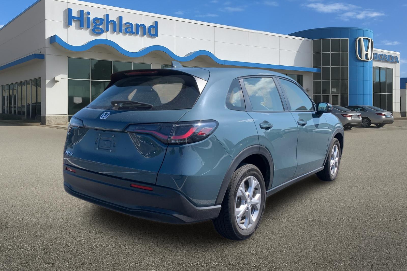 Certified Used 2025 Green Honda LX image 5