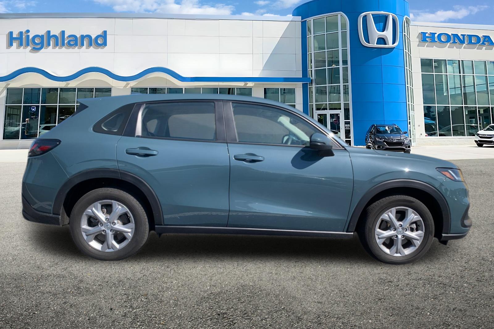 Certified Used 2025 Green Honda LX image 6