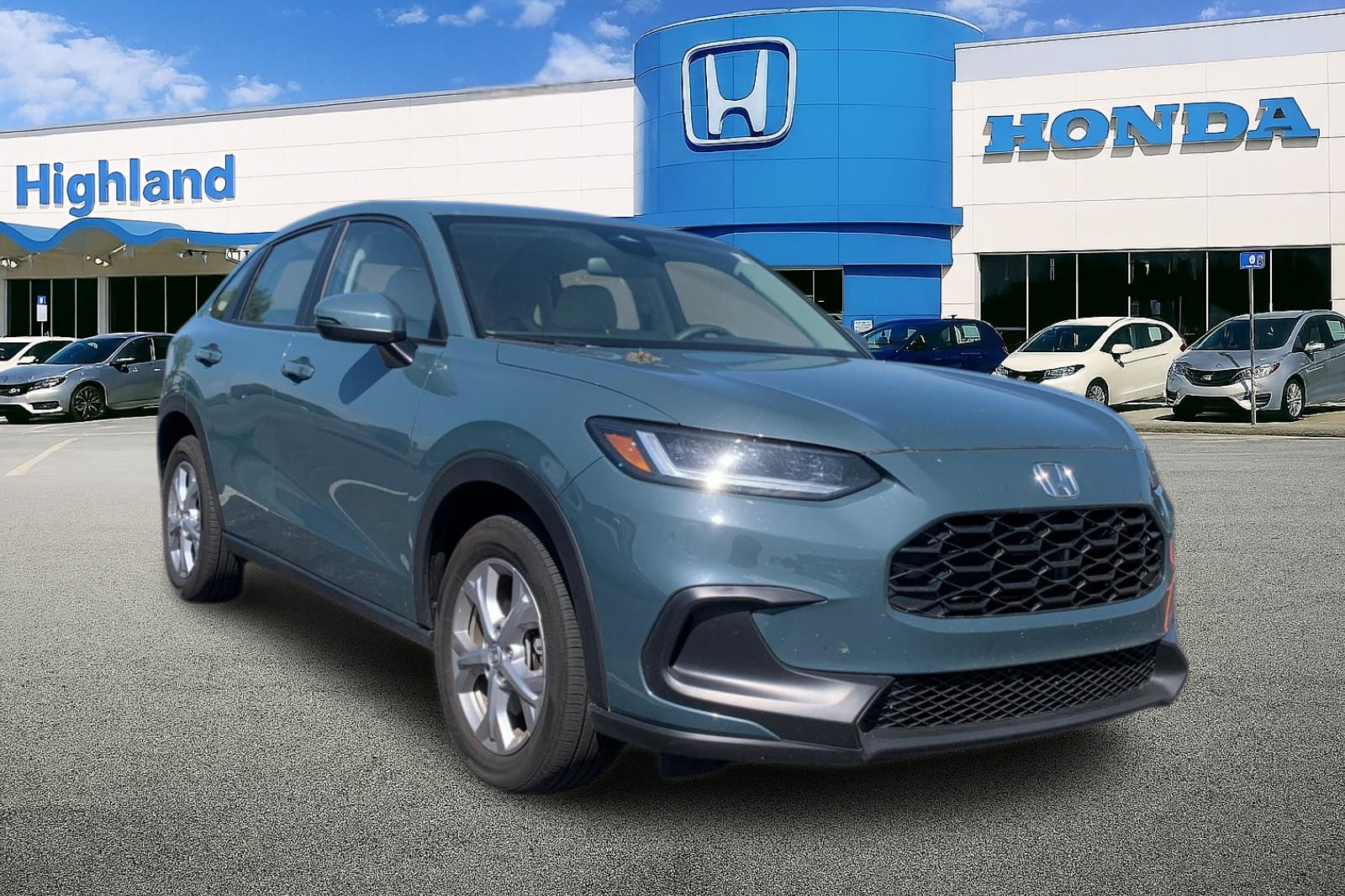 Certified Used 2025 Green Honda LX image 7