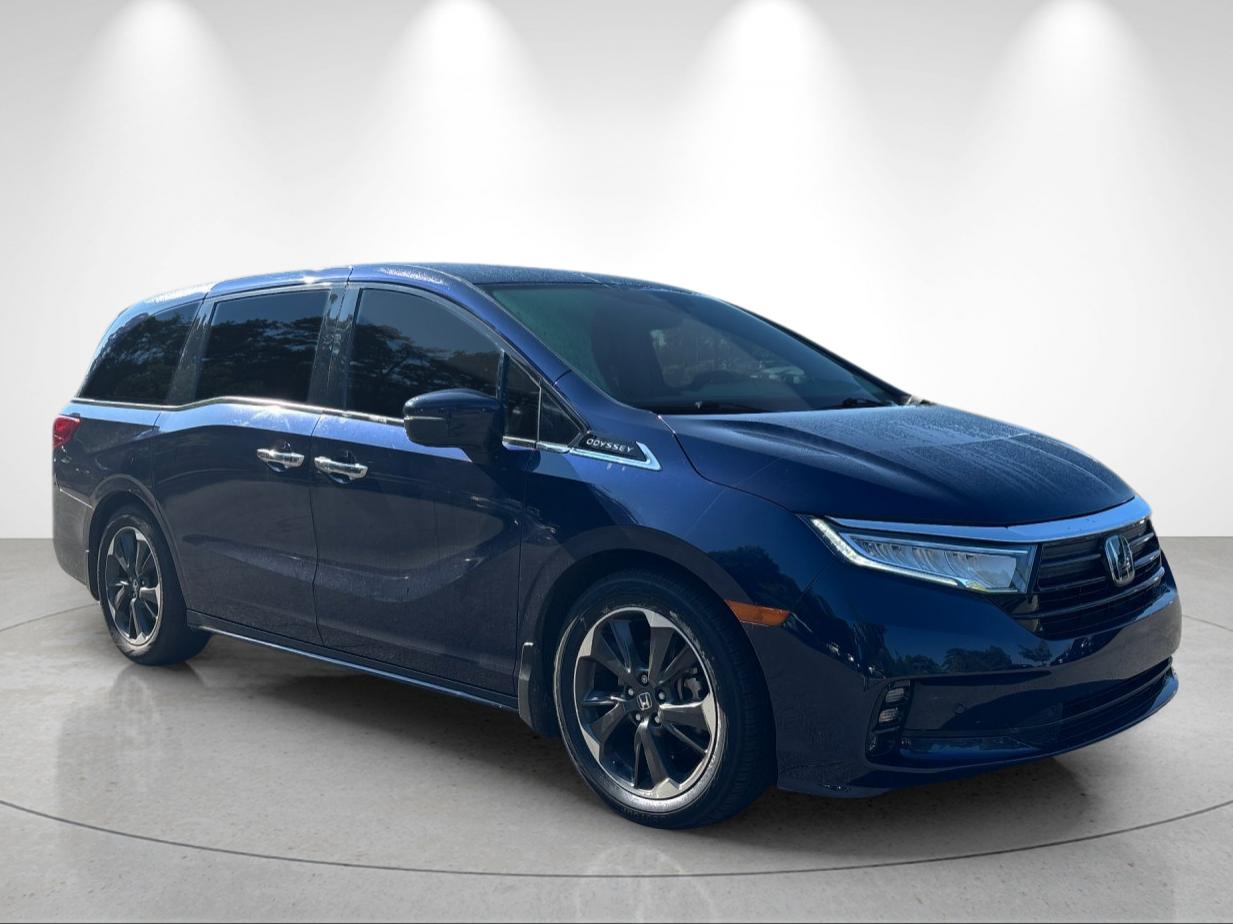 Used 2022 Obsidian Blue Pearl Honda Elite image 7