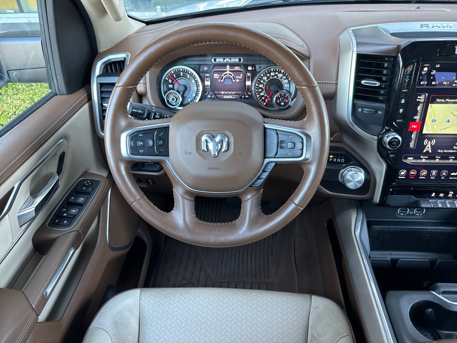 Used 2021 Bright White Clearcoat Ram Laramie 4D Crew Cab image 16