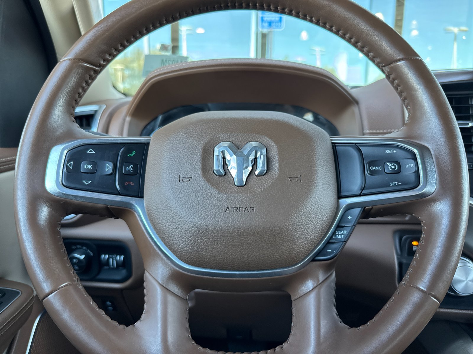 Used 2021 Bright White Clearcoat Ram Laramie 4D Crew Cab image 25
