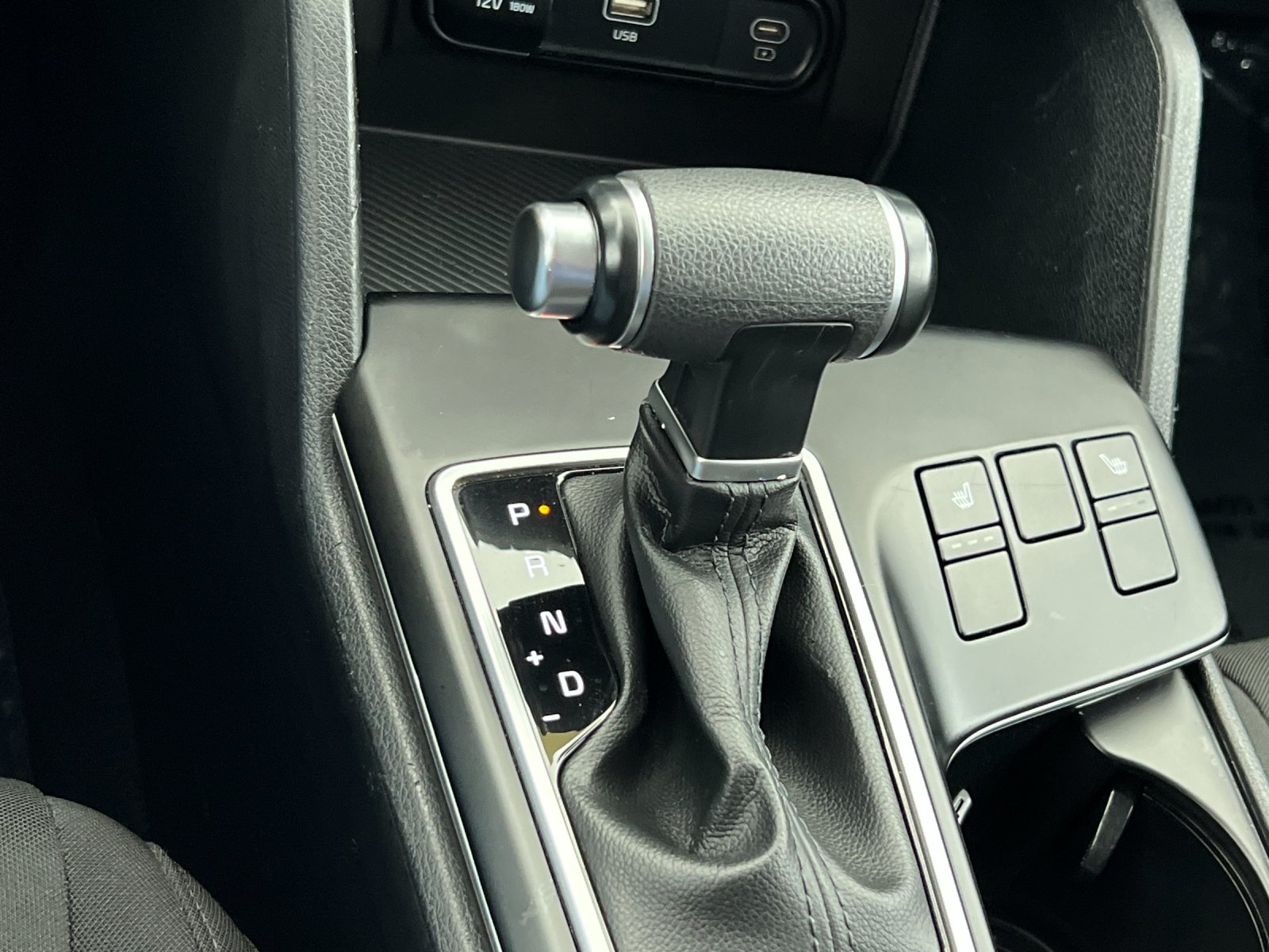 Used 2024 Gray Kia LX image 20