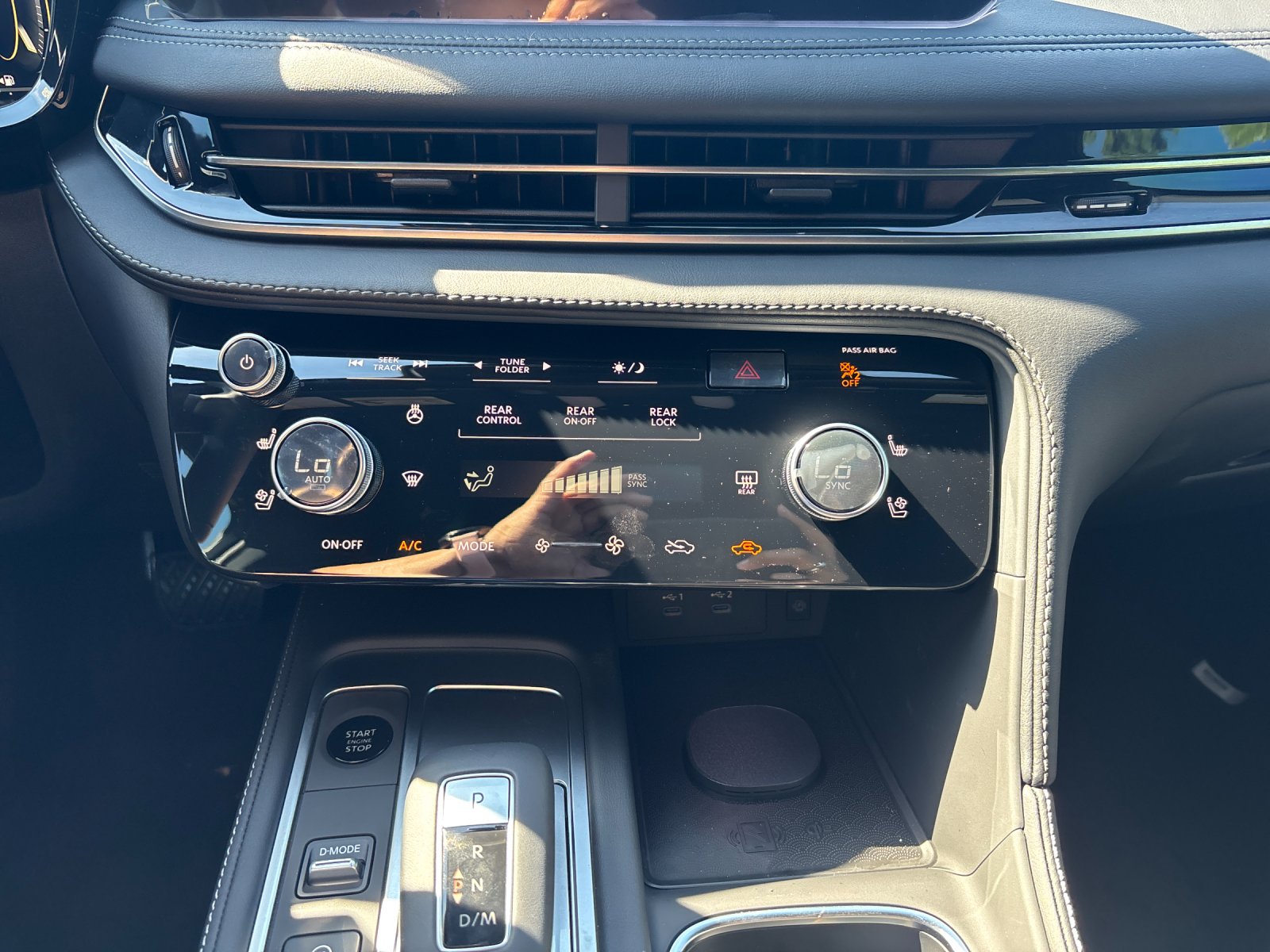 New 2027 HARBOR GRAY INFINITI Sport AWD image 29