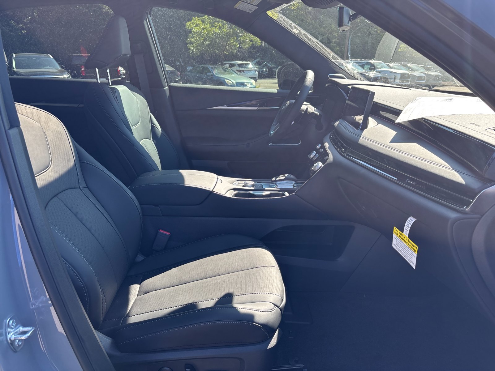 New 2027 HARBOR GRAY INFINITI Sport AWD image 40