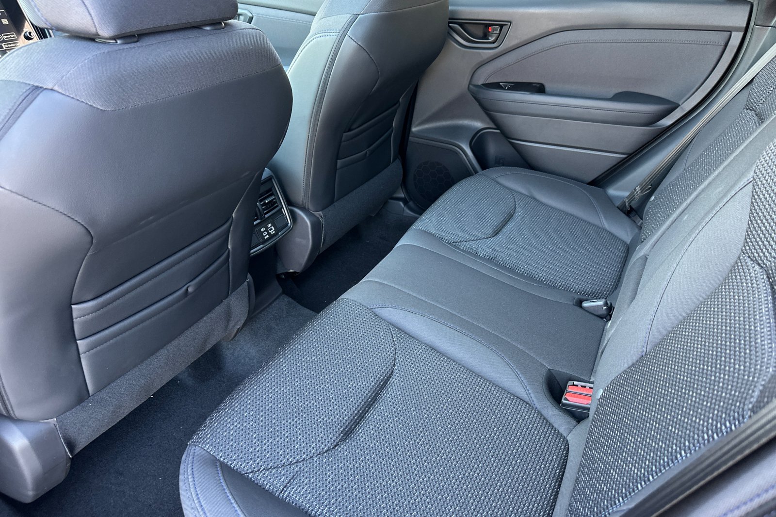 New 2026 White Subaru Premium image 14