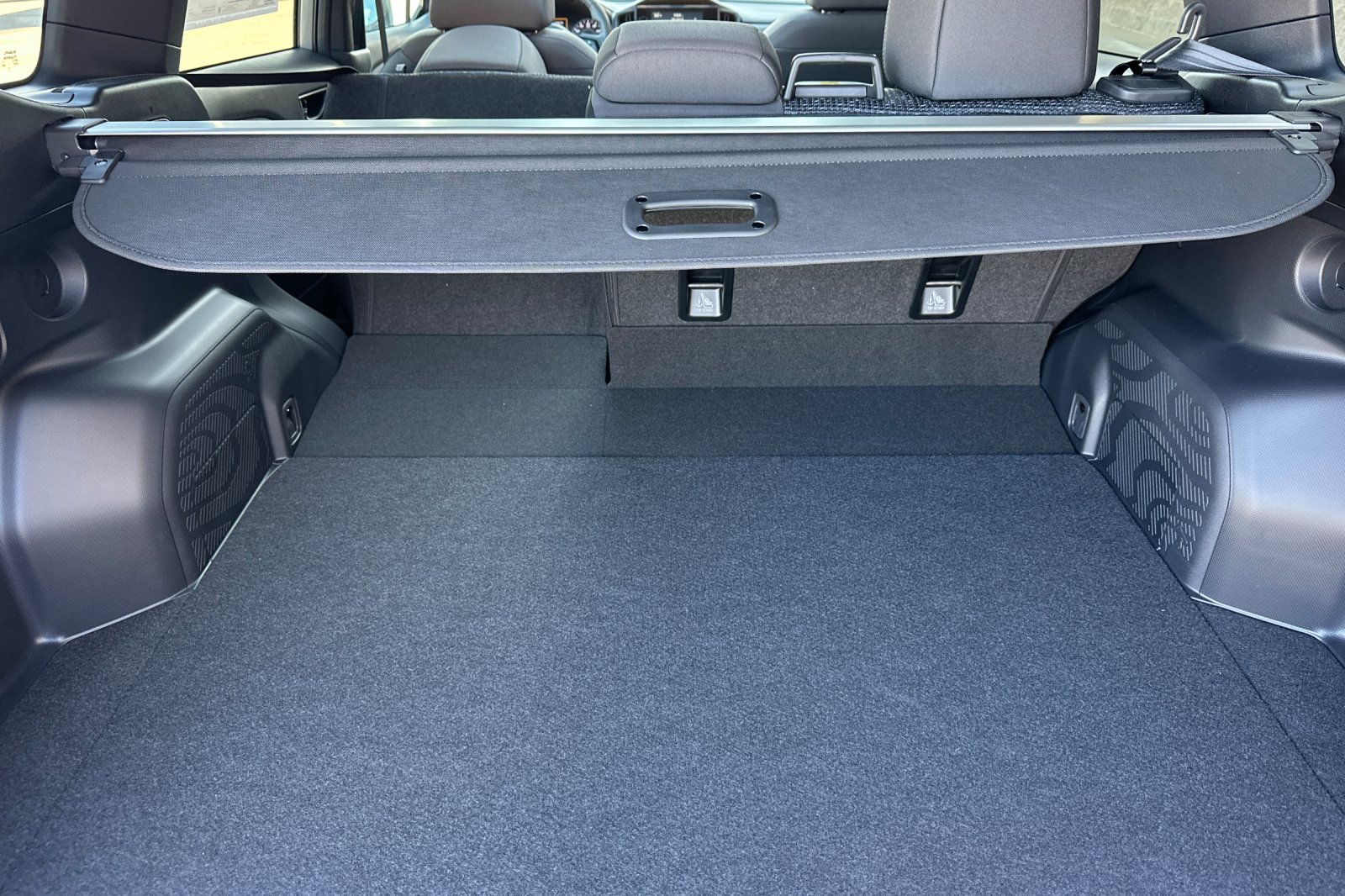 New 2026 White Subaru Premium image 18