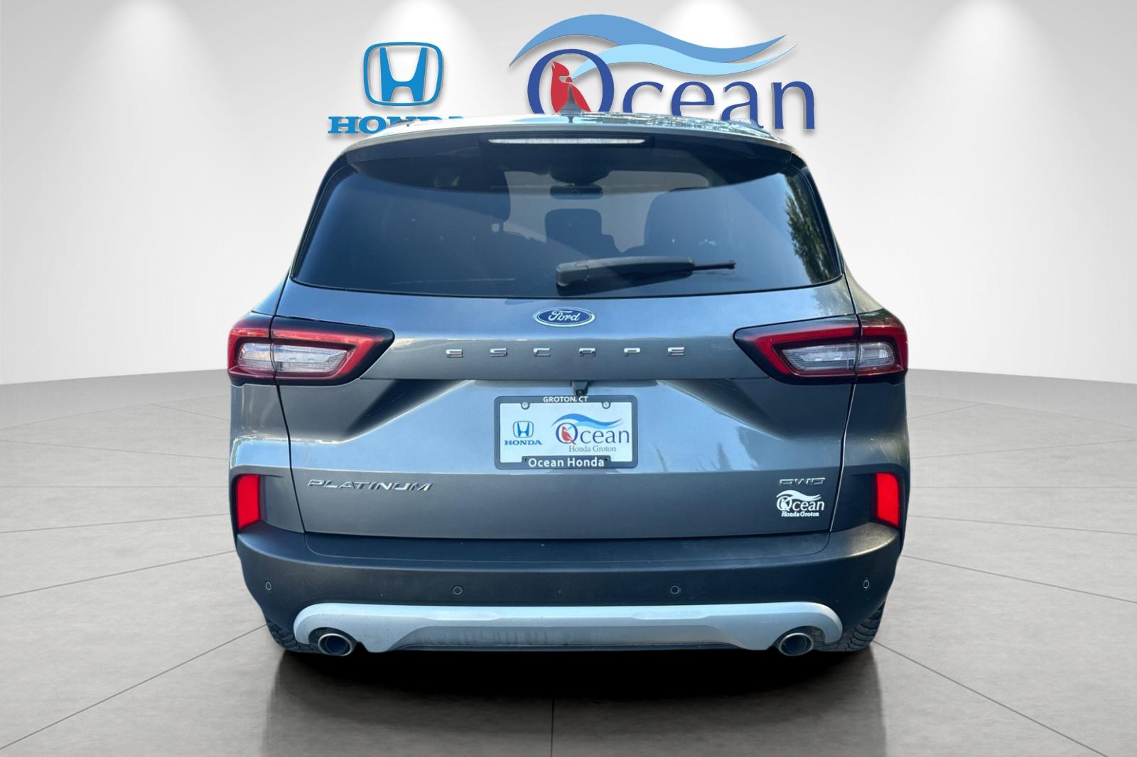 Used 2024 Carbonized Gray Metallic Ford Platinum image 4