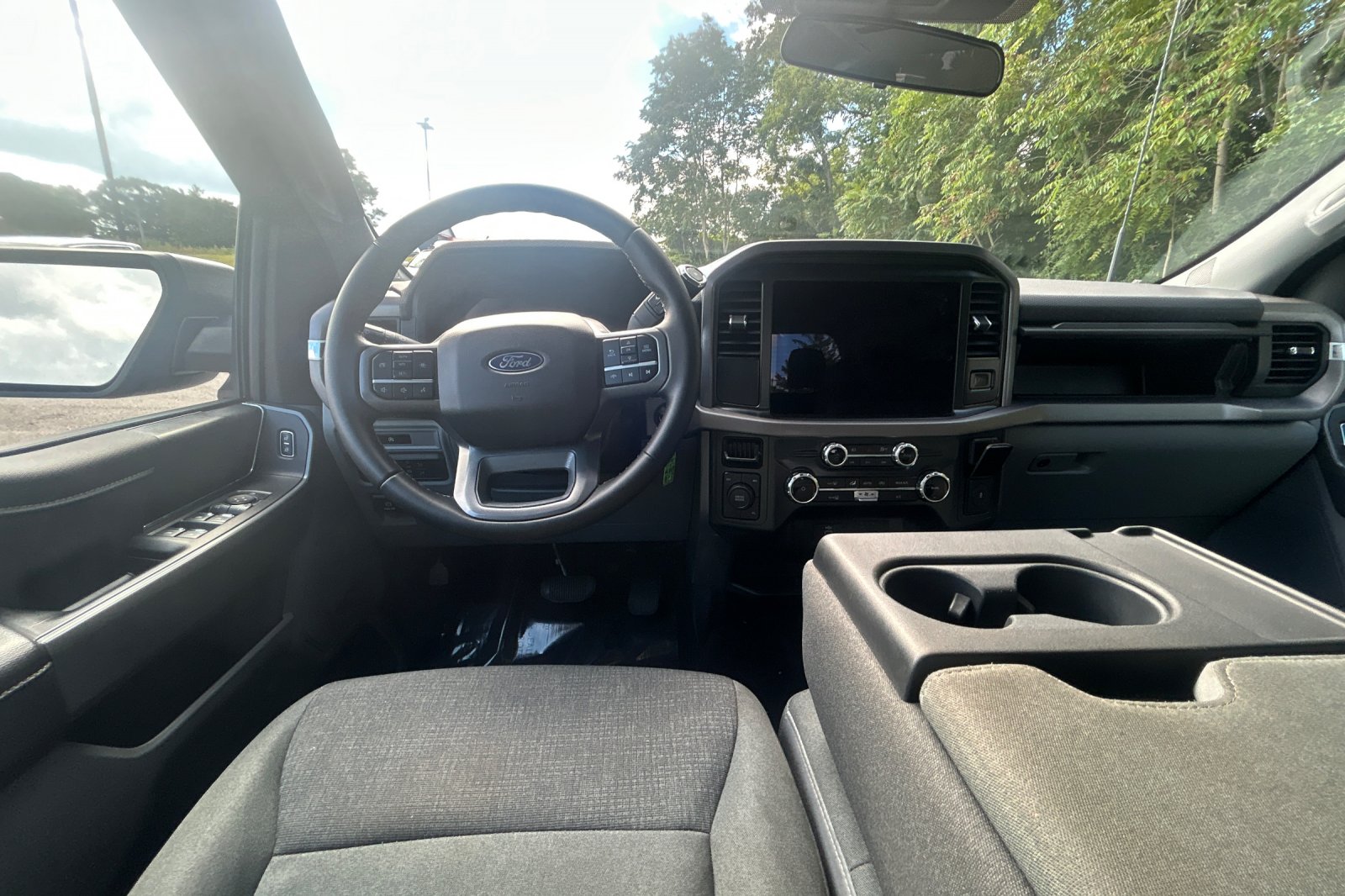 Used 2025 Carbonized Gray Metallic Ford XLT image 14