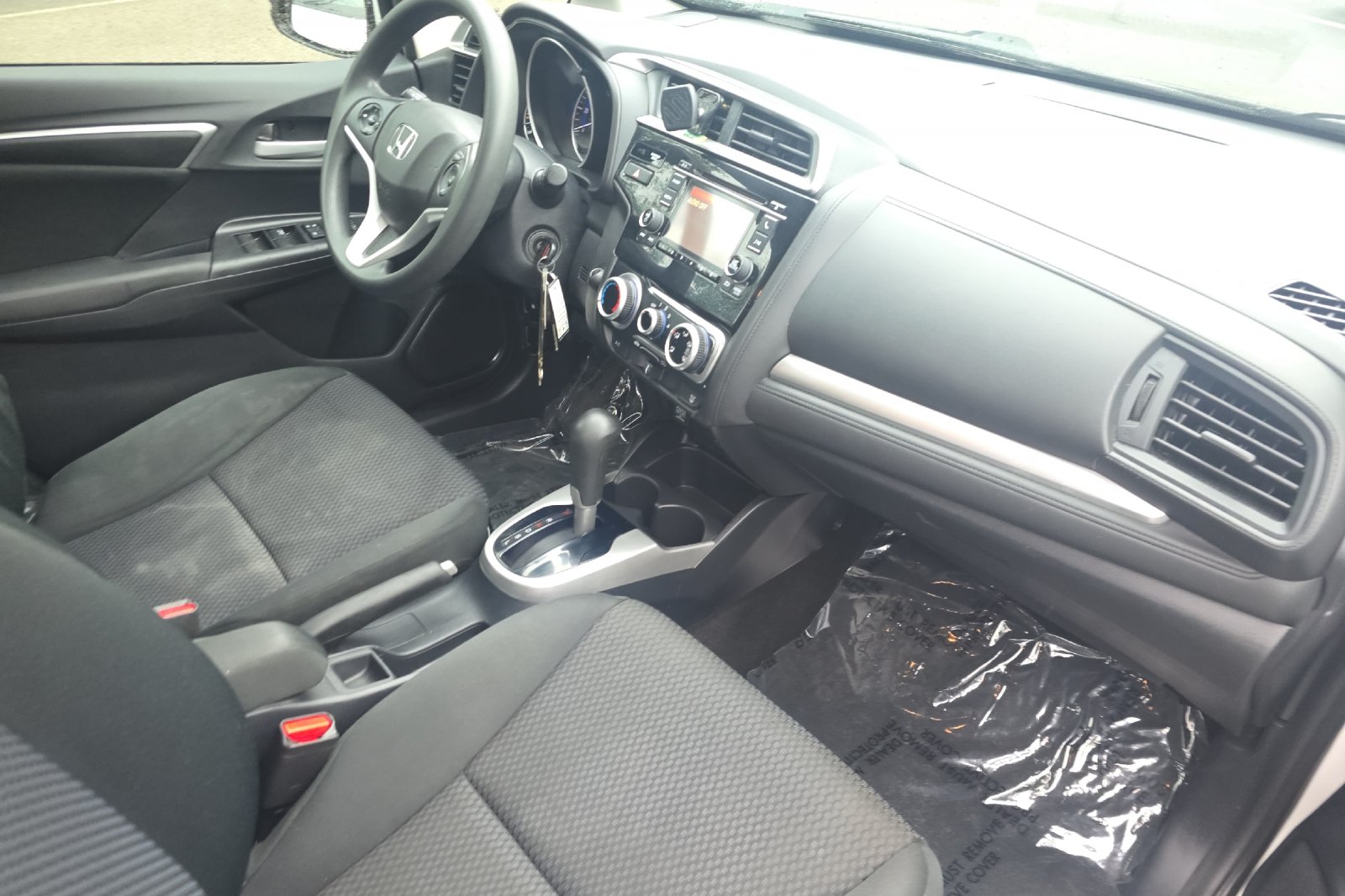 Used 2020 Platinum White Pearl Honda LX image 17