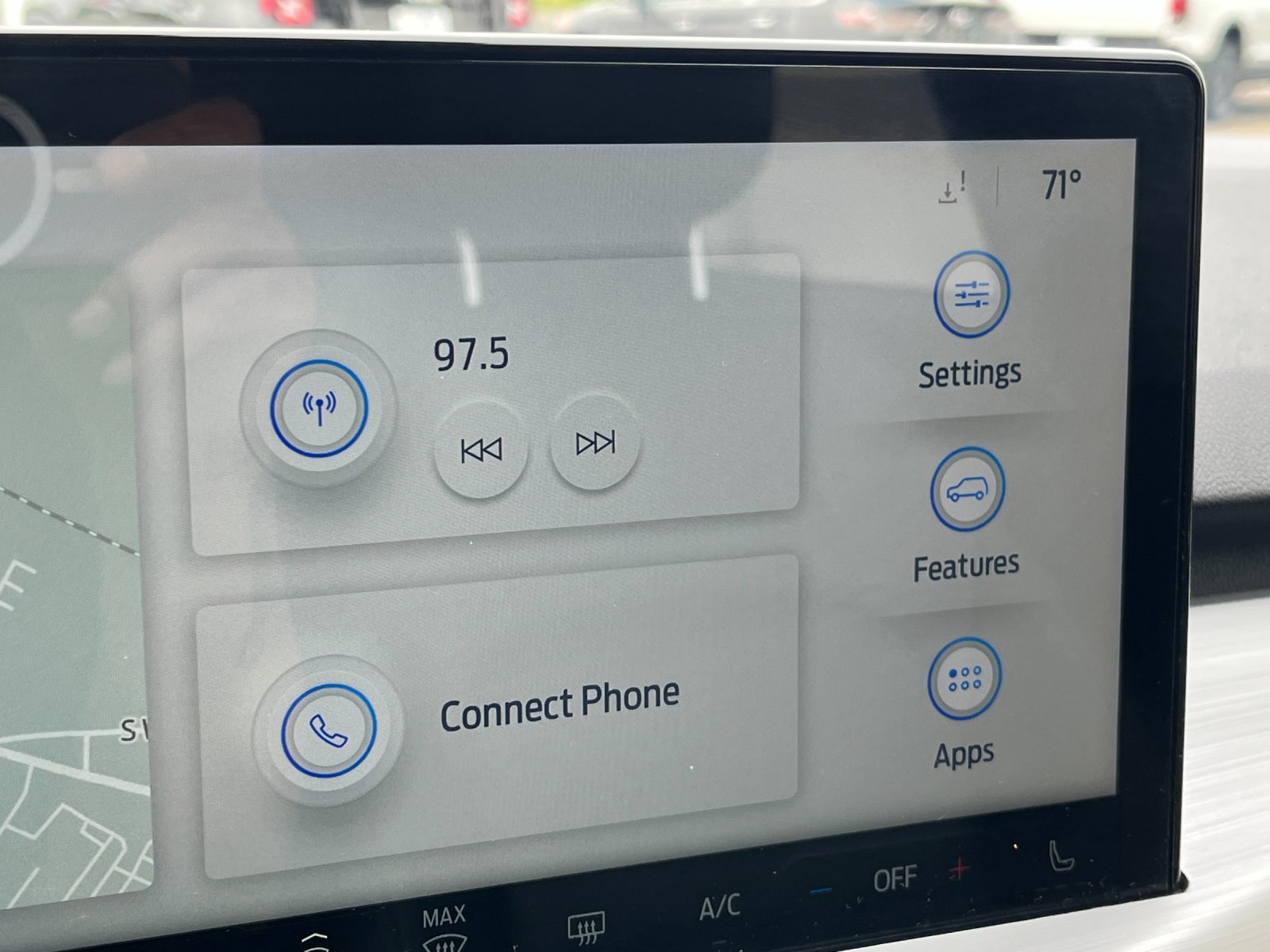Used 2024 Carbonized Gray Metallic Ford Platinum image 19