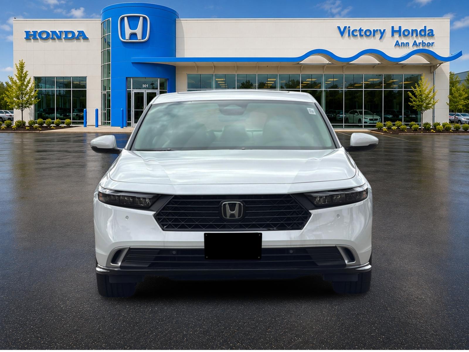 New 2026 Platinum White Pearl Honda Touring Hybrid image 2