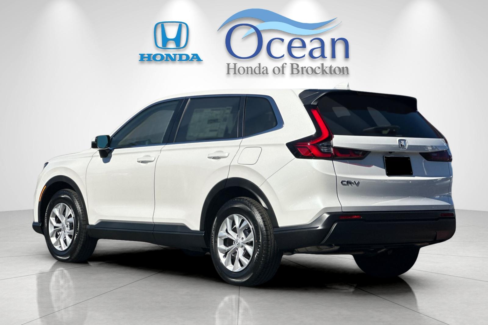 New 2026 Platinum White Pearl Honda LX image 3