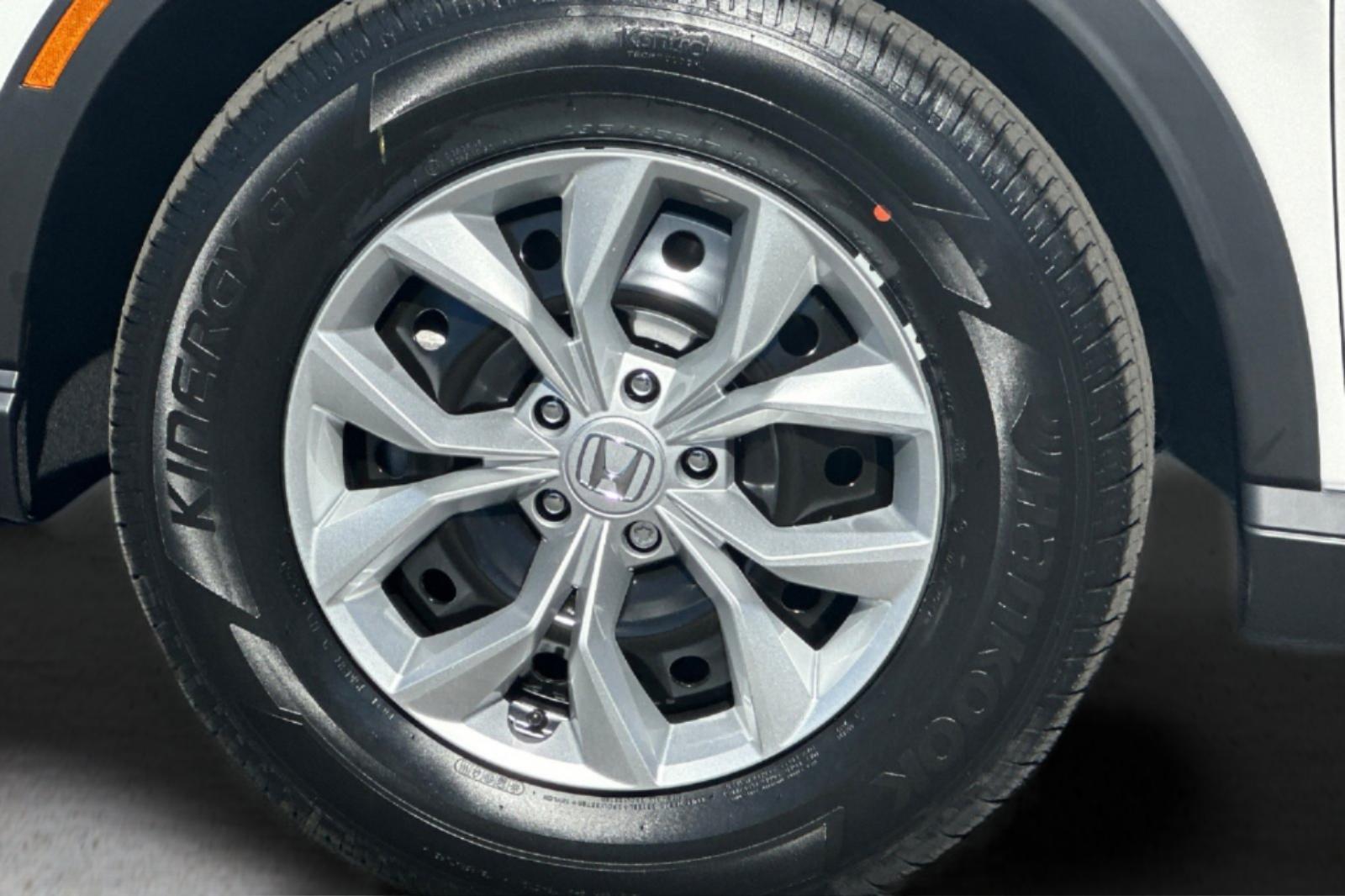New 2026 Platinum White Pearl Honda LX image 32