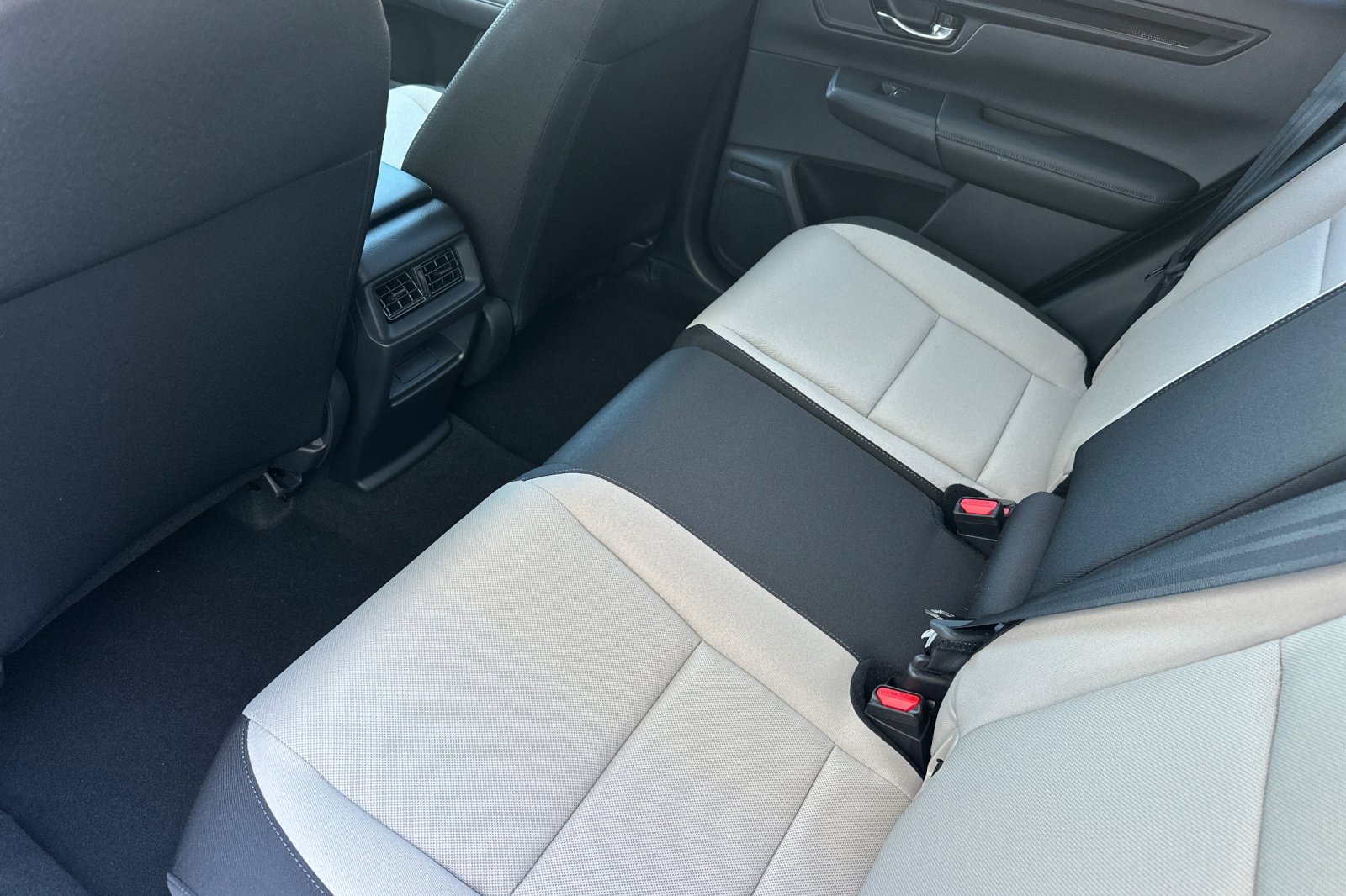 New 2026 Platinum White Pearl Honda LX image 12