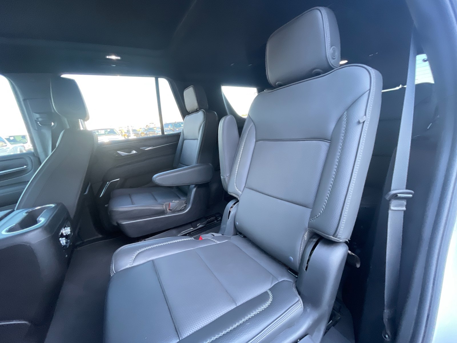 Used 2024 White GMC Denali image 14