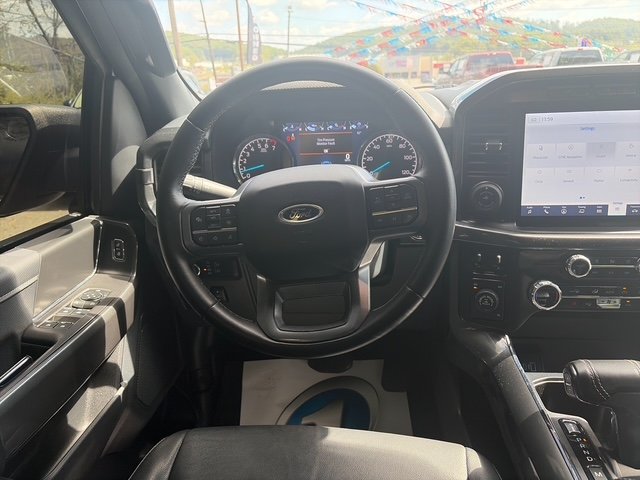Used 2023 Oxford White Ford XLT image 17