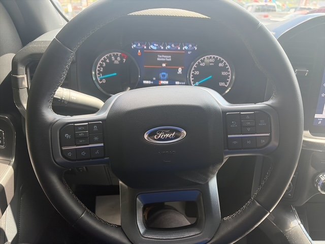 Used 2023 Oxford White Ford XLT image 28
