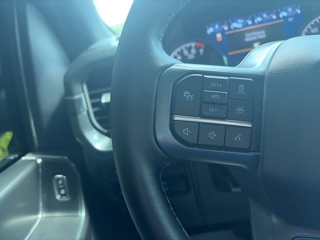 Used 2023 Oxford White Ford XLT image 29
