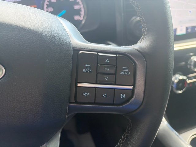 Used 2023 Oxford White Ford XLT image 30