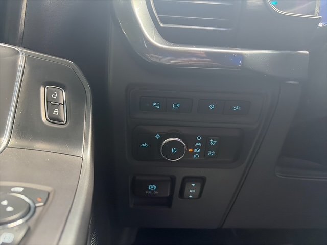 Used 2023 Oxford White Ford XLT image 33