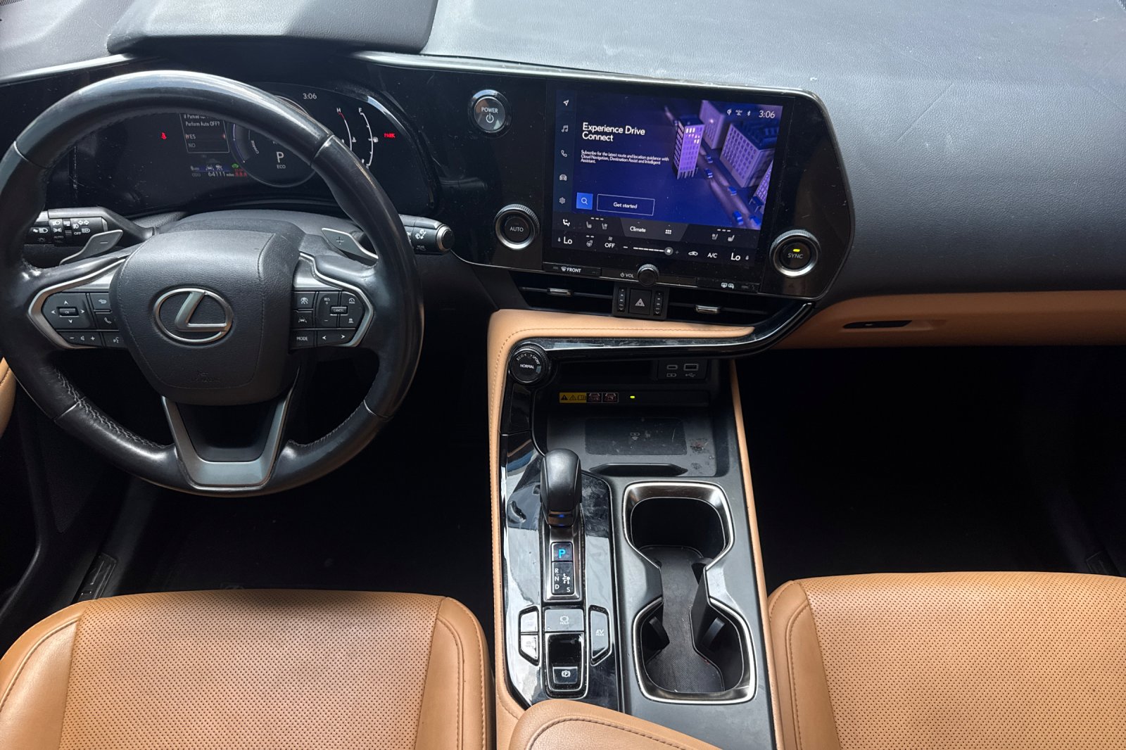 Used 2024 White Pearl Lexus 350h Premium image 9