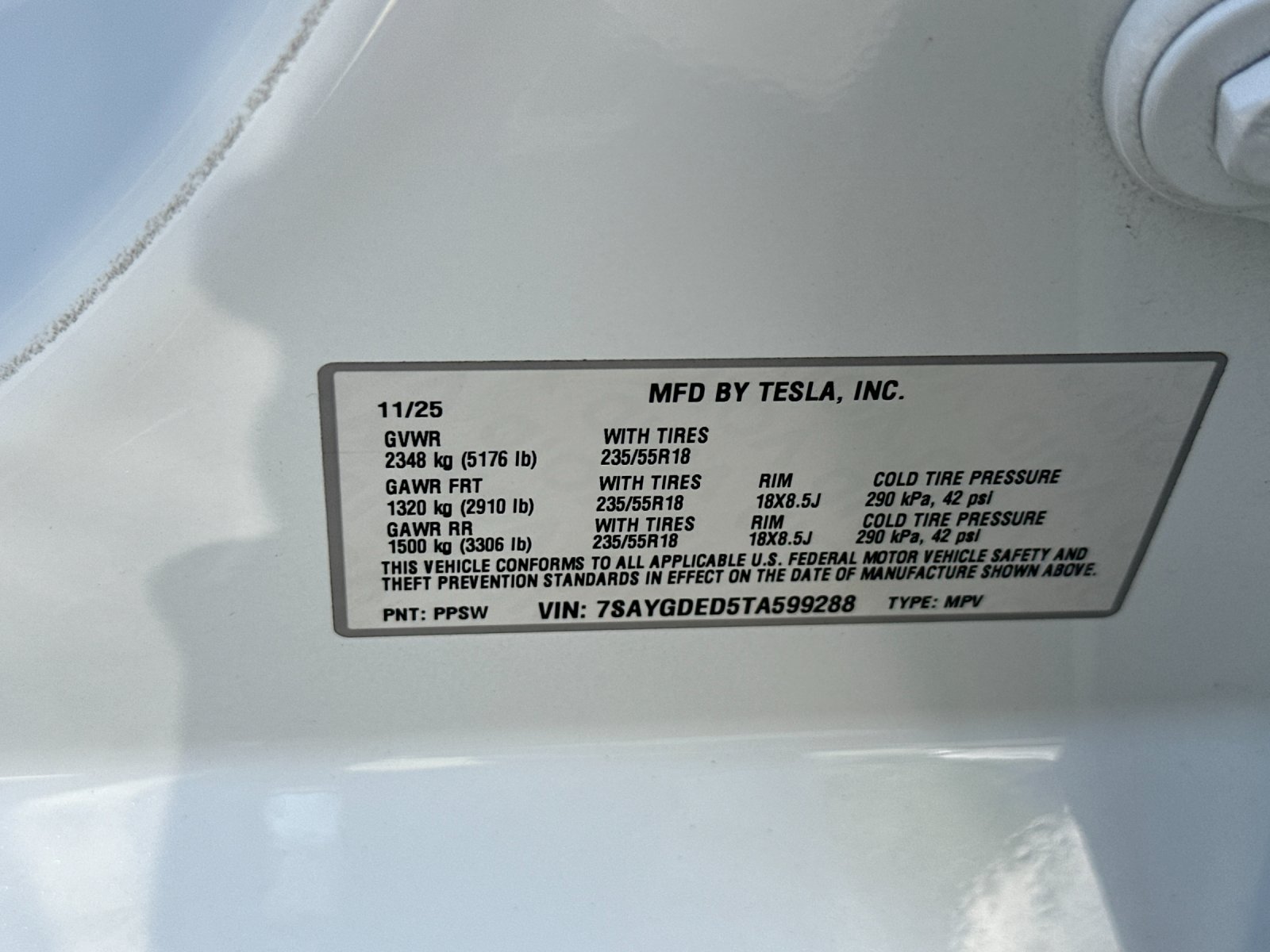Used 2026 White Tesla  image 27