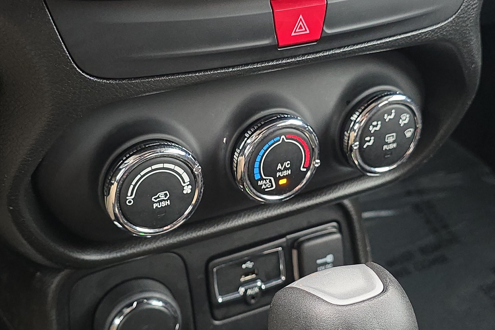 Used 2017 Gray Jeep Sport image 17