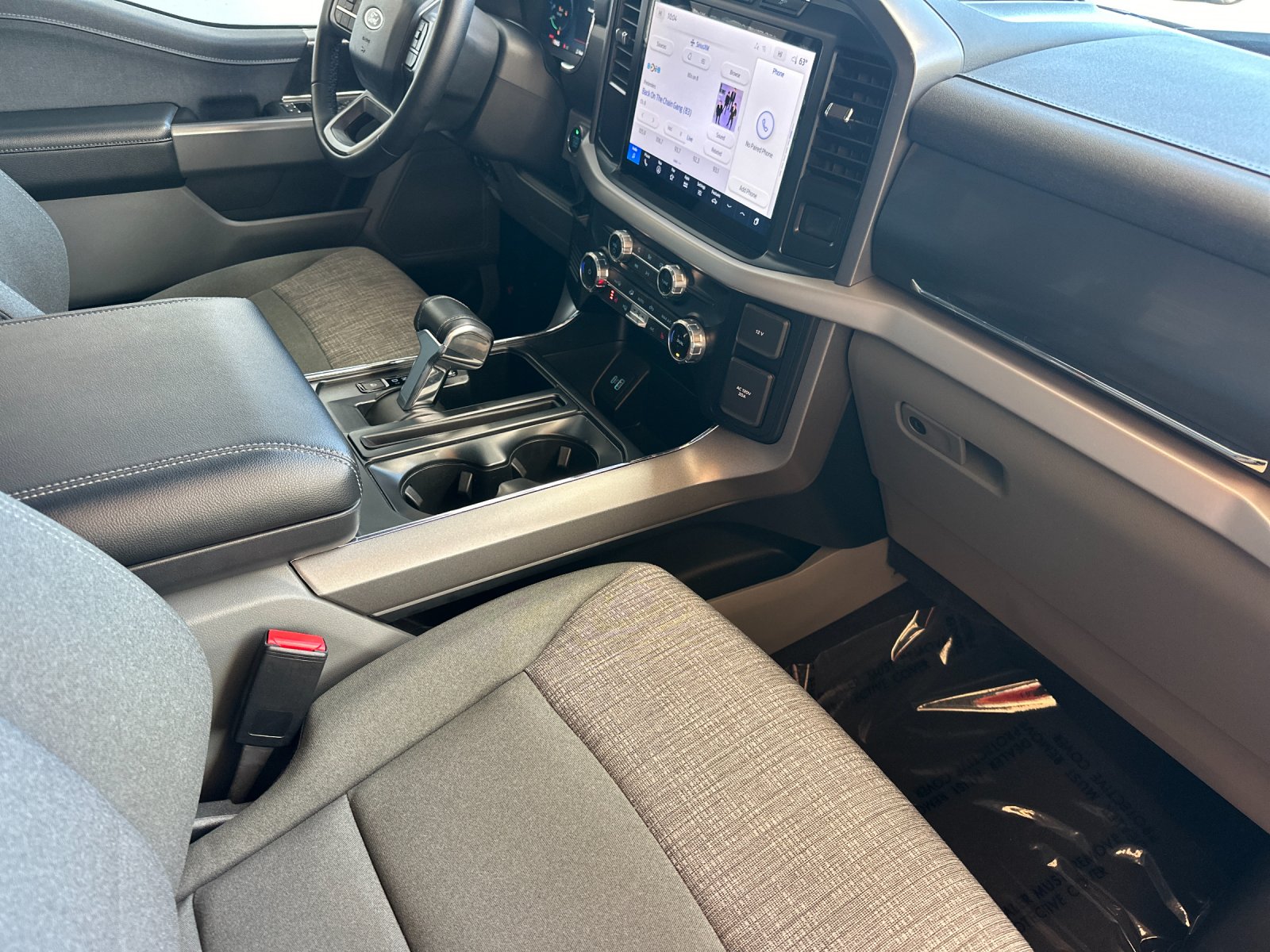 Used 2023 White Ford XLT image 14