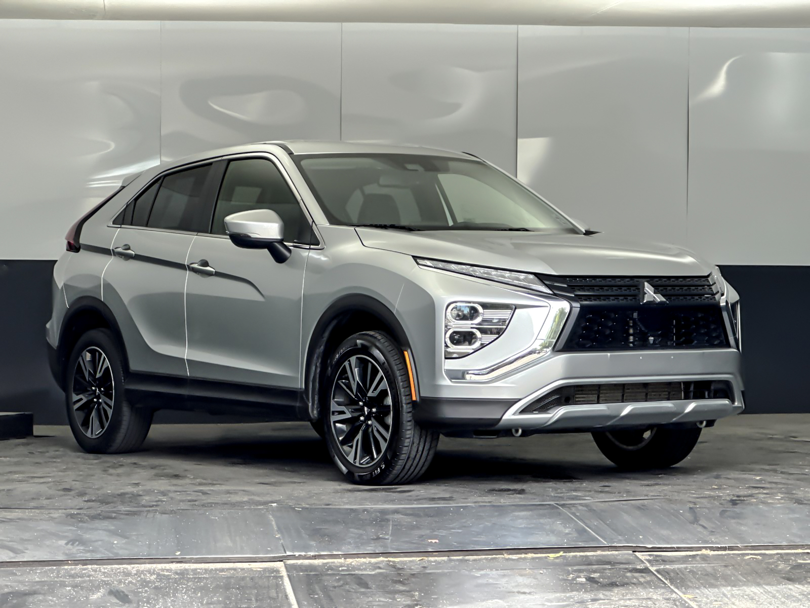 2024 Mitsubishi Eclipse Cross