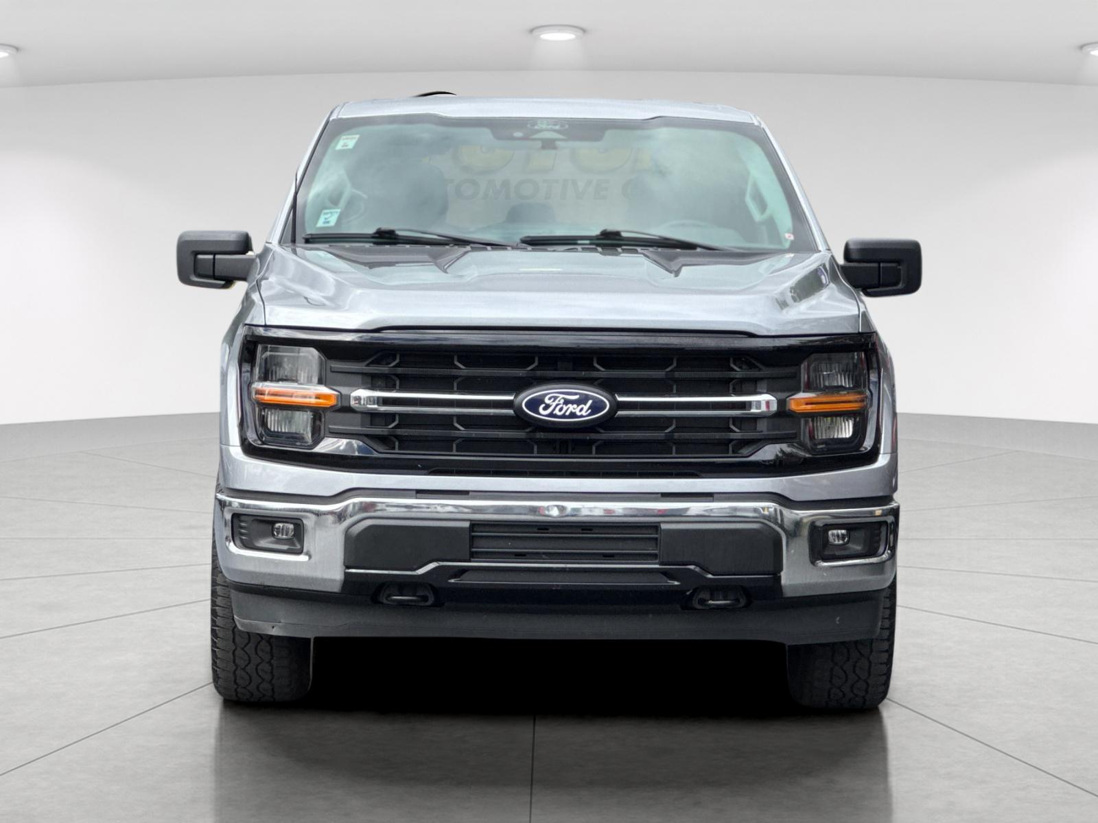 Used 2025 Silver Ford XLT image 8