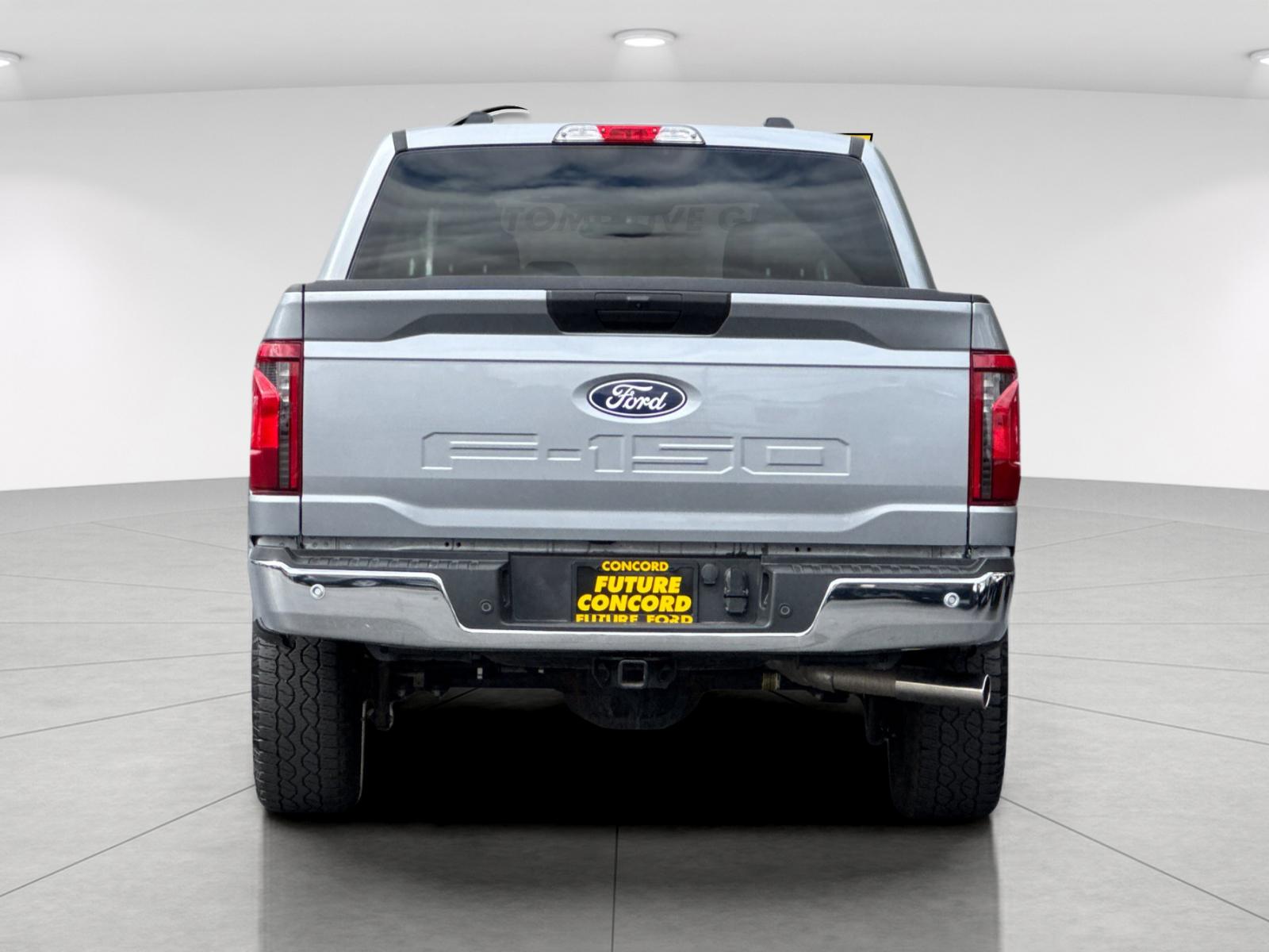 Used 2025 Silver Ford XLT image 4