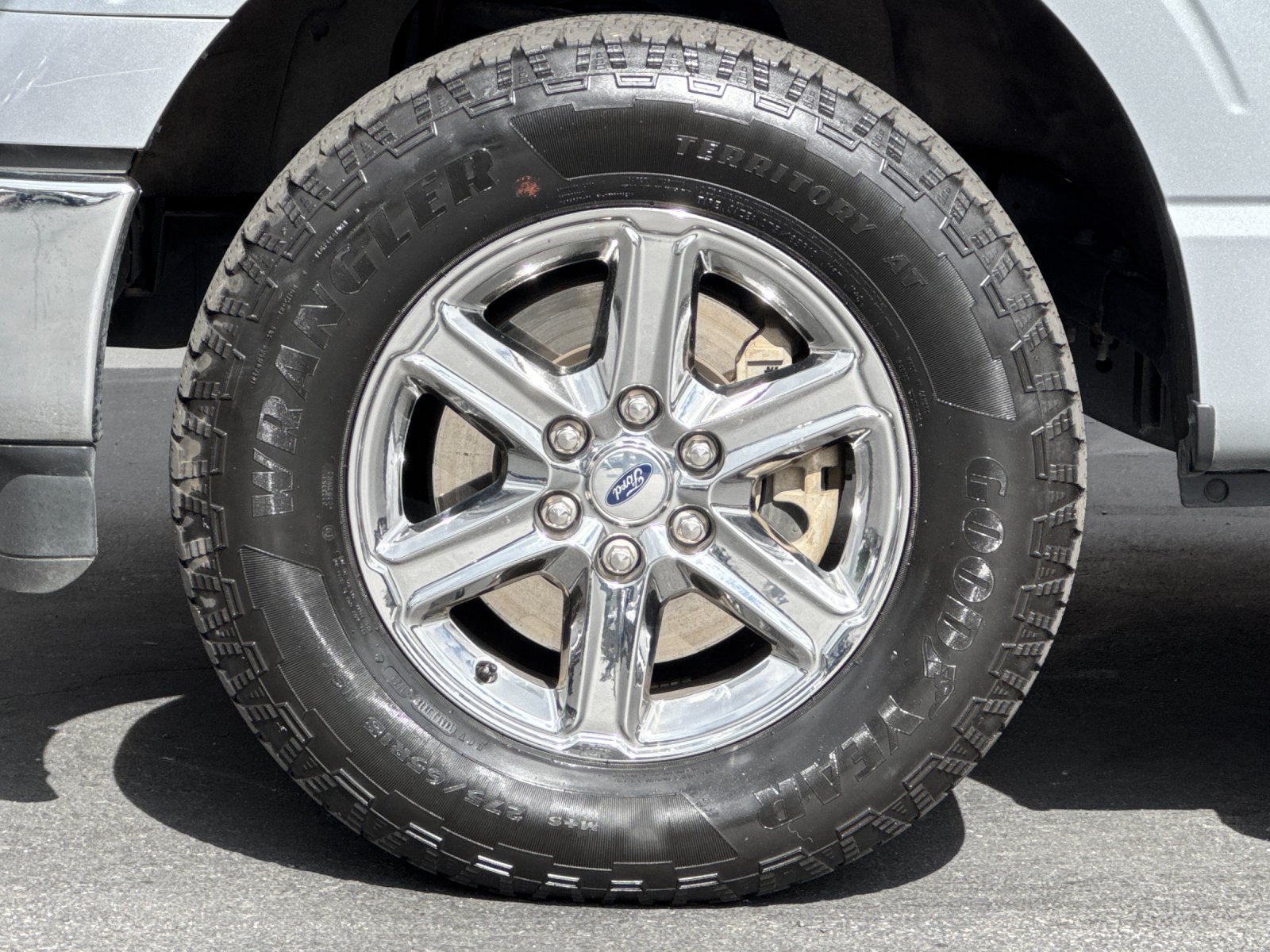 Used 2025 Silver Ford XLT image 22