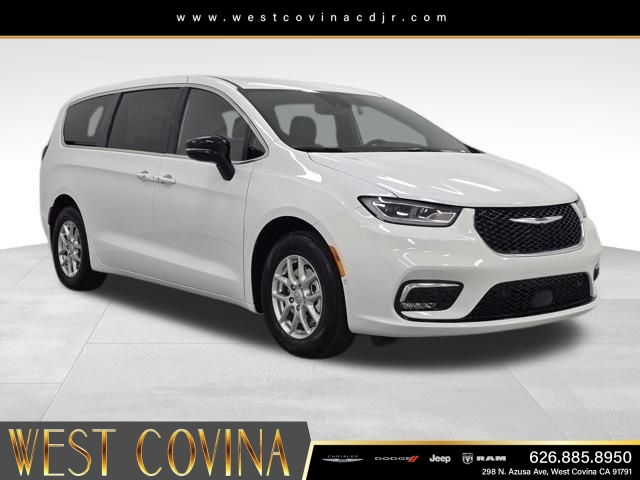 New 2025 Bright White Clear-Coat Exterior Paint Chrysler Select image 3