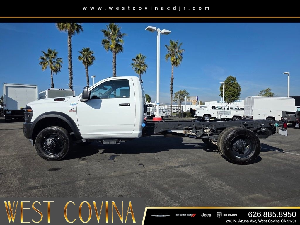 New 2025 Bright White Clear-Coat Exterior Paint RAM Tradesman image 2