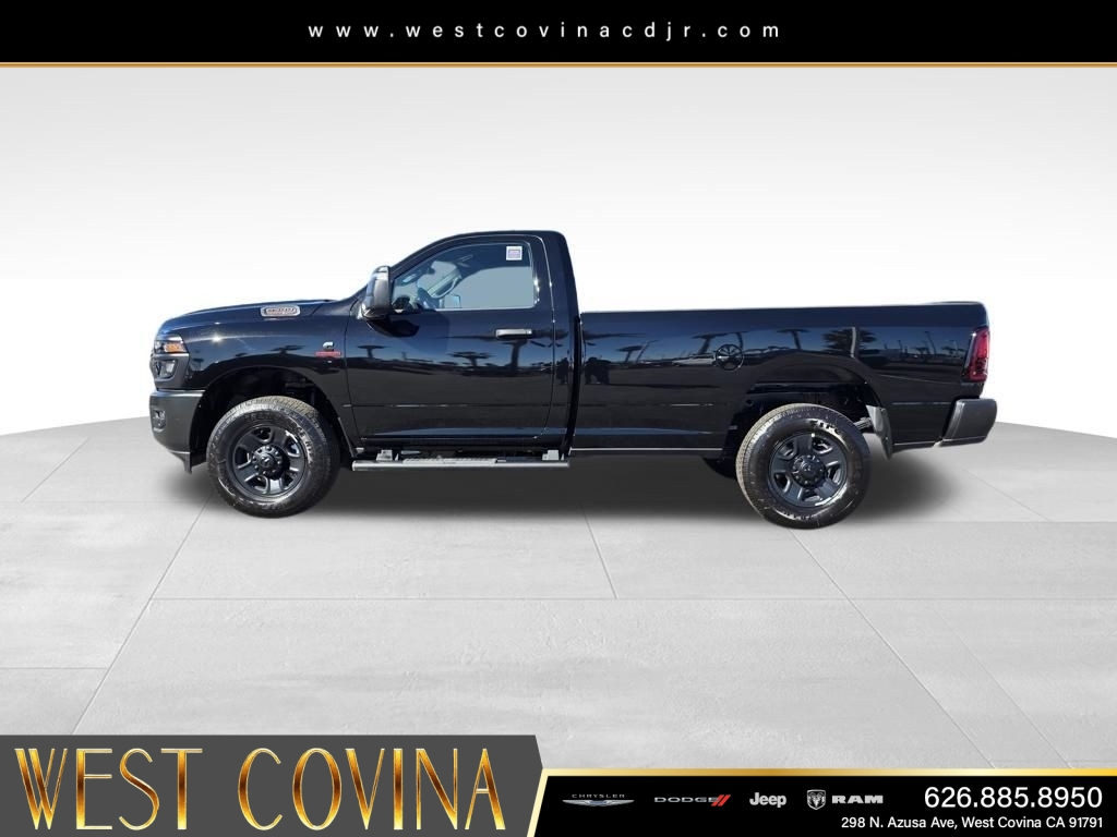 New 2026 Diamond Black Crystal Pearl-Coat Exterior Paint RAM Tradesman image 8