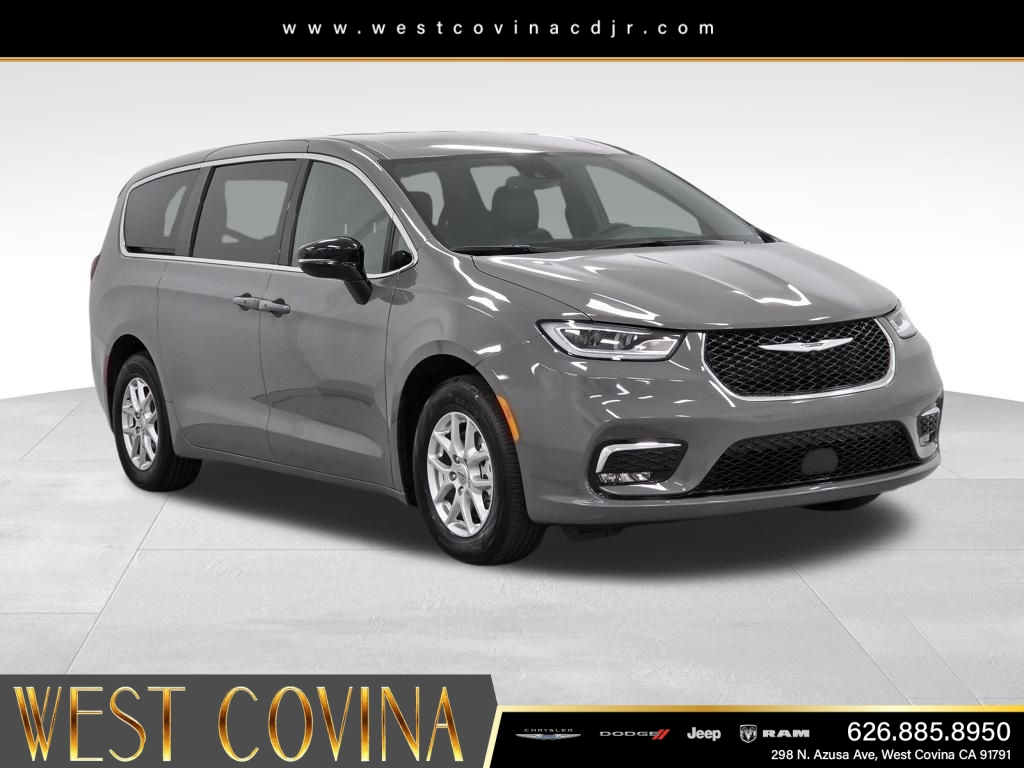 New 2025 Ceramic Gray Clear-Coat Exterior Paint Chrysler Select image 3