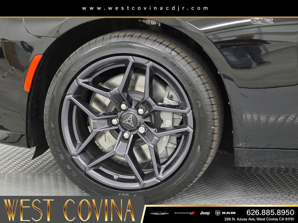 New 2026 Diamond Black Crystal Pearlcoat Dodge Scat Pack image 9